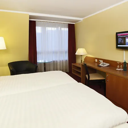 H4 Residenzschloss Hotel