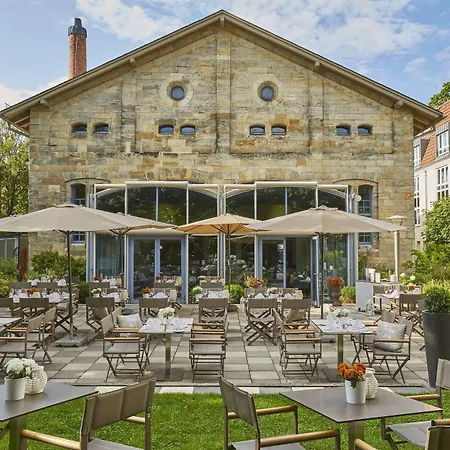 H4 Residenzschloss Hotel 4*