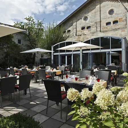 H4 Residenzschloss Hotel